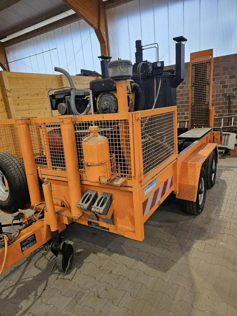 BLÖMERÖHR TRAILER & 800l Thermoheater