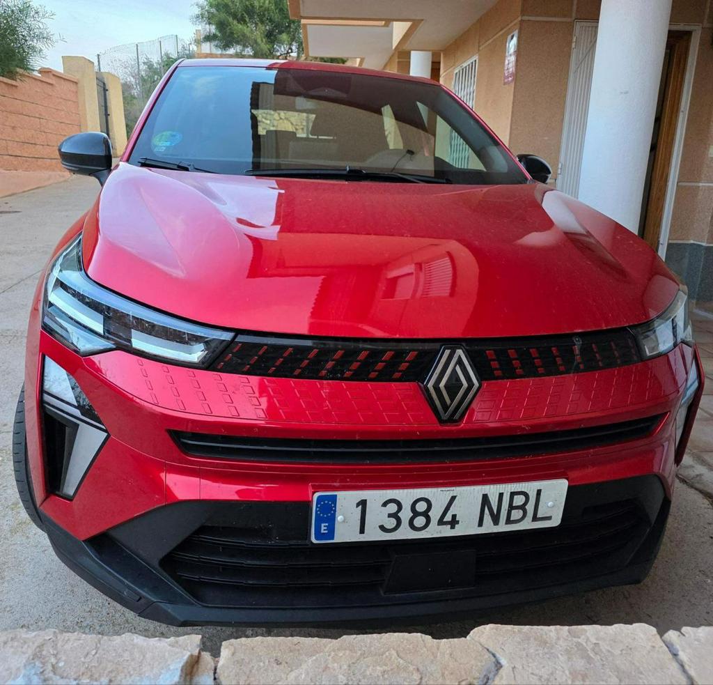 RENAULT Captur Hybrid